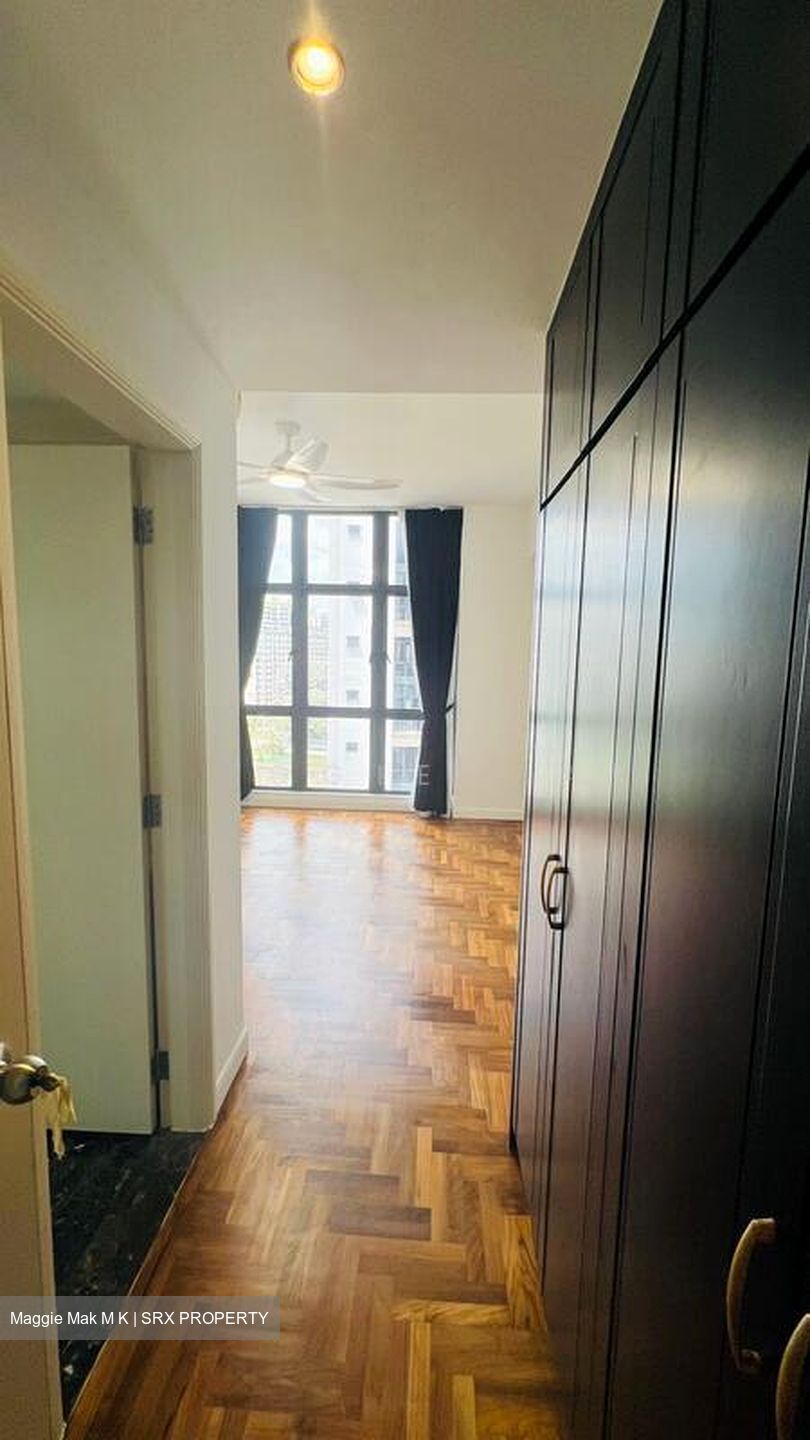 East Meadows (D16), Condominium #501900621